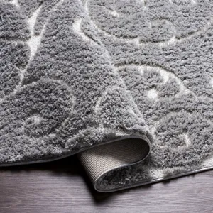 Elenor 7'10" x 10' Rug