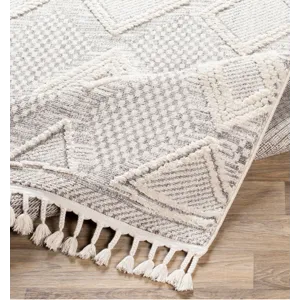 Azilal 7'10" x 10'2" Rug