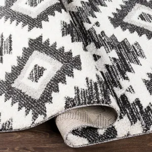 Valencia 2' x 3' Rug