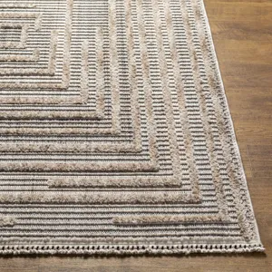 Zaragoza 6'7" x 9' Rug