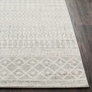 Elaziz 3' x 5' Rug