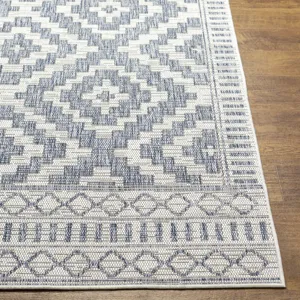 Tuareg 6'7" x 9' Rug