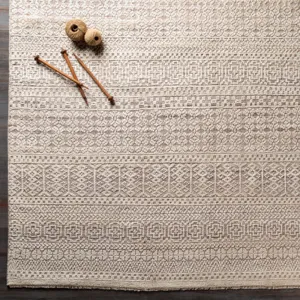 Nobility 6' x 9' Rug