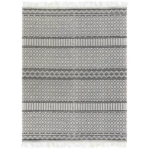 Farmhouse Tassels Rug