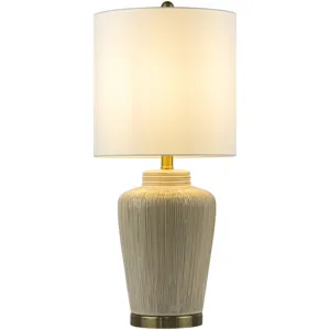 Rayna Lamp