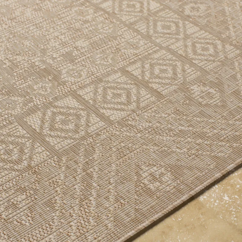 Tuareg 6'7" x 9' Rug