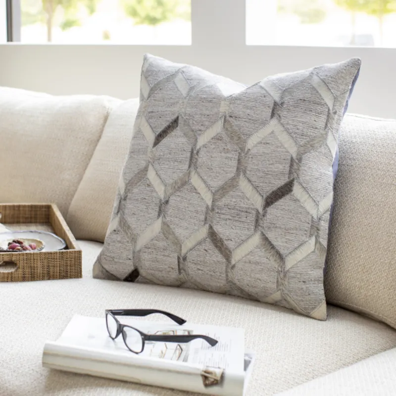 Medora Pillow Kit