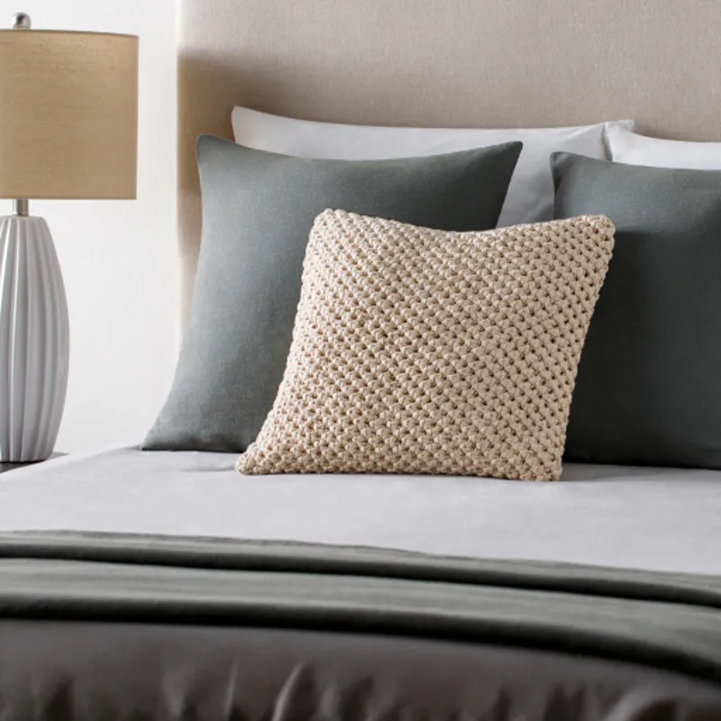 Godavari Pillow Kit