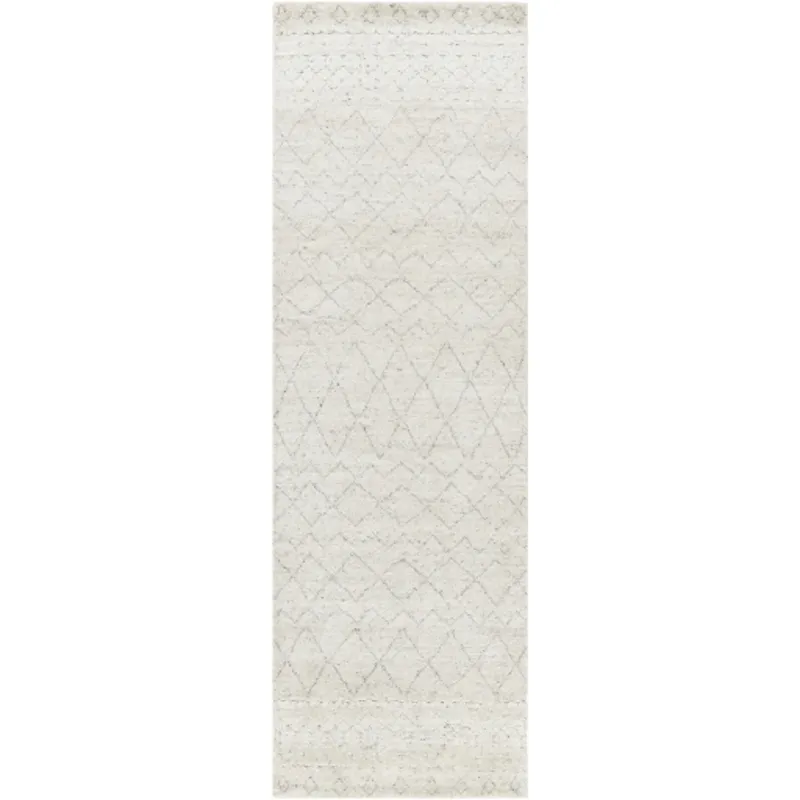 Zara 2'6" x 8' Rug