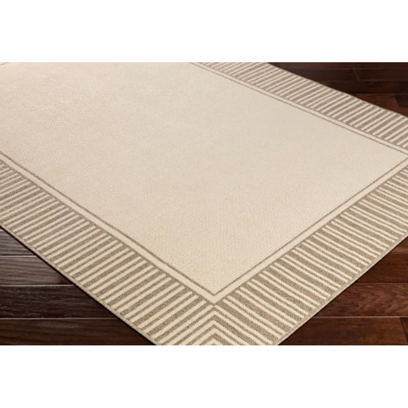 Alfresco 2'5" x 4'5" Rug
