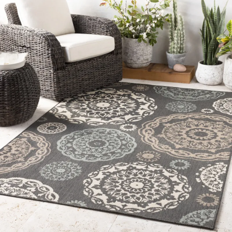 Alfresco 8'10" Square Rug