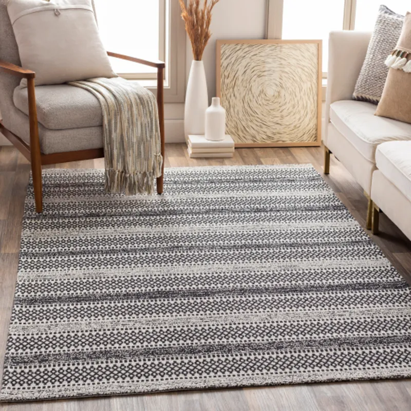 La casa 2' x 3' Rug