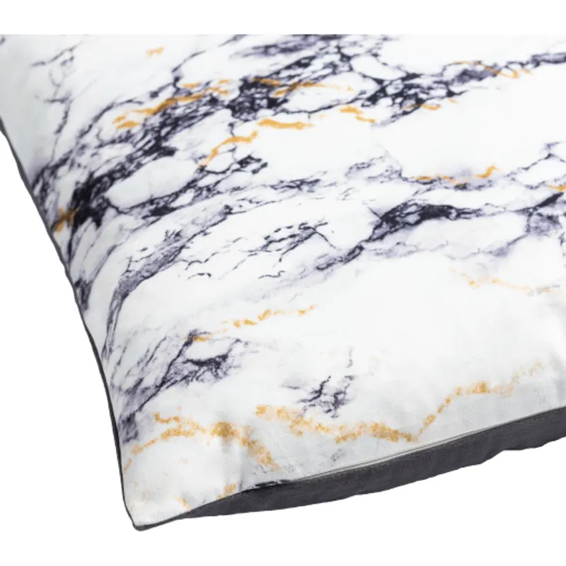Macall Pillow Cover