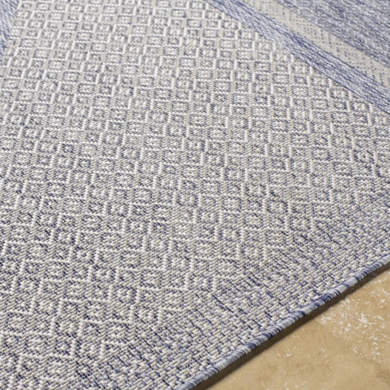Tuareg 7'10" x 10' Rug