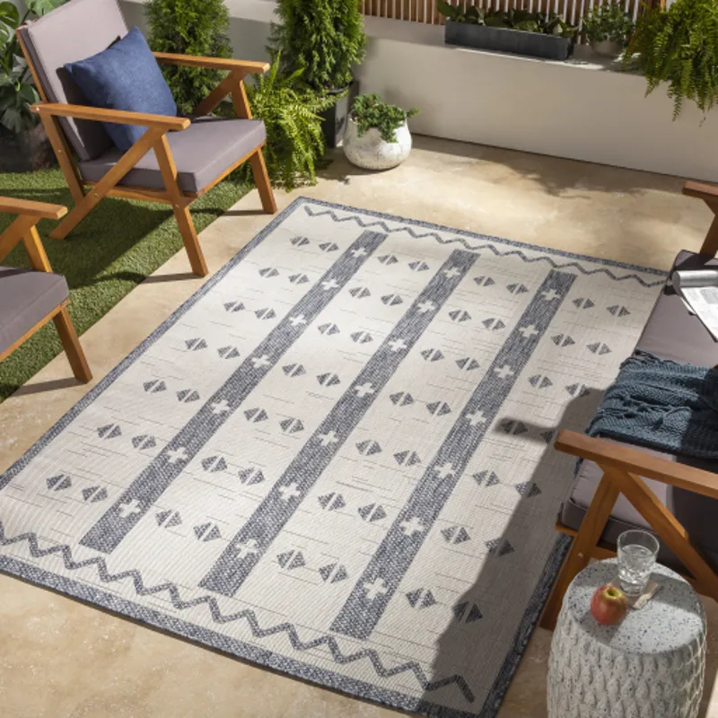 Tuareg 7'10" x 10' Rug