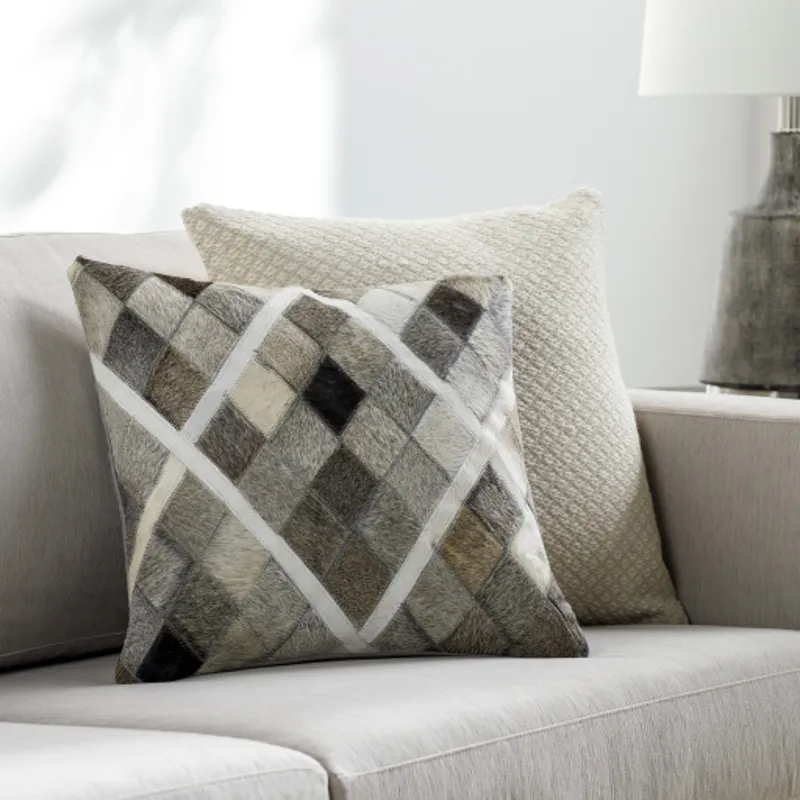 Lycaon Pillow Kit