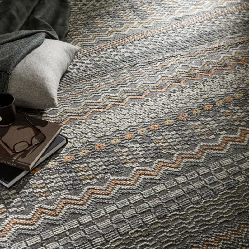 Nobility 6' x 9' Rug