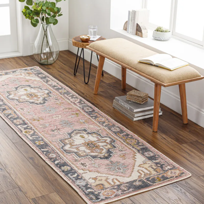 Revere 2'6" x 8' Rug