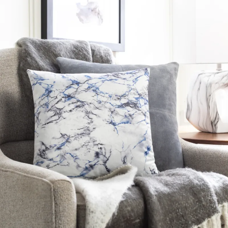Macall Pillow Cover