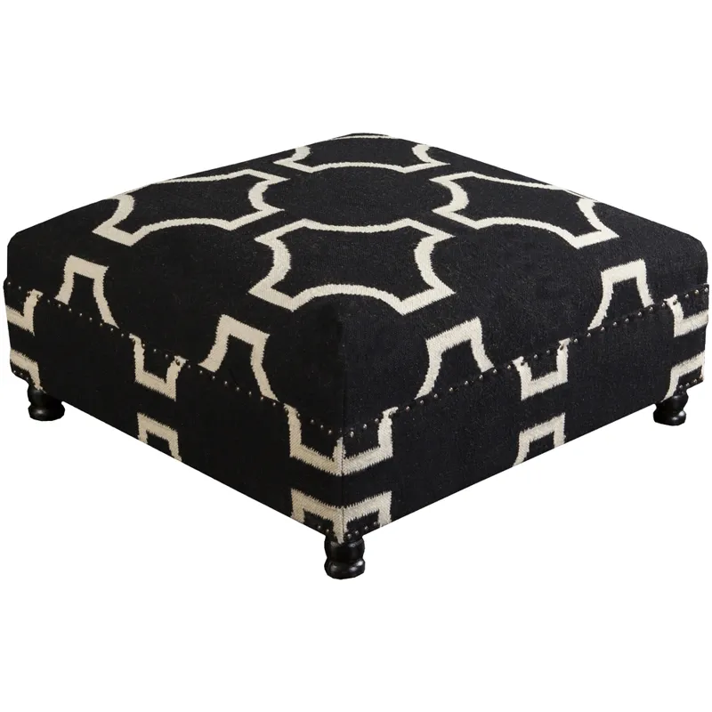 Accent Ottoman