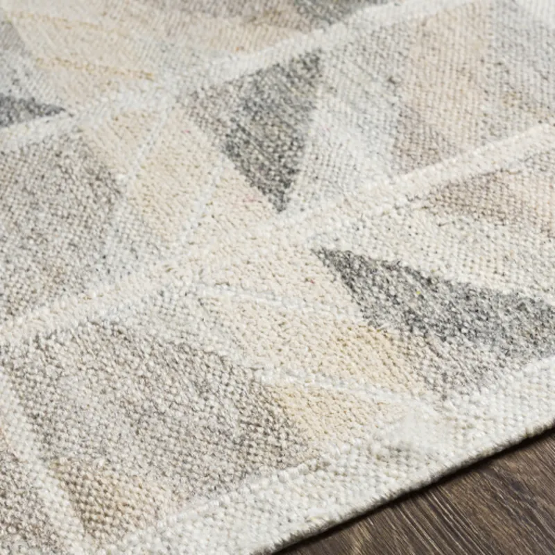 Scandi 2' x 3' Rug