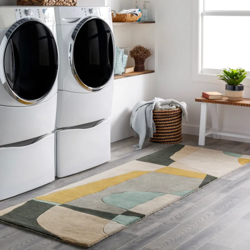 Forum 3' x 12' Rug