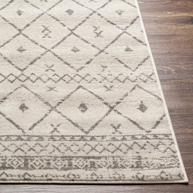 Roma 6'7" x 9' Rug