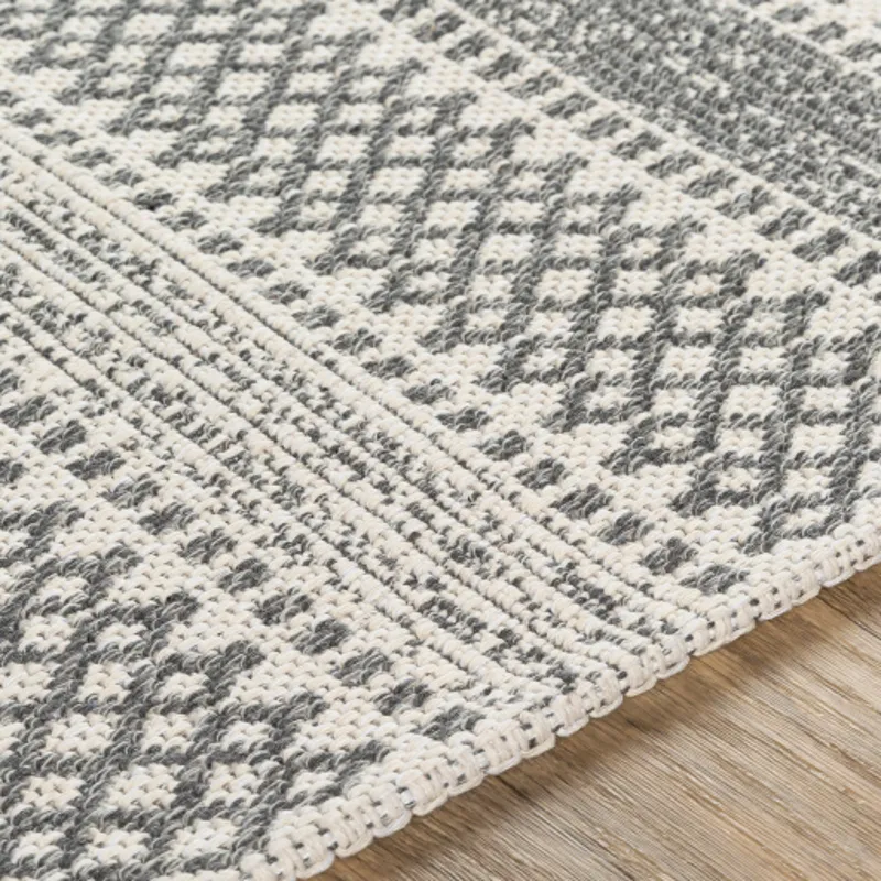 La casa 2' x 3' Rug