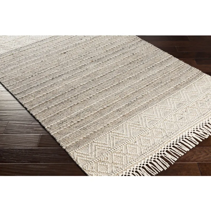 Lucia 5' x 7'6" Rug