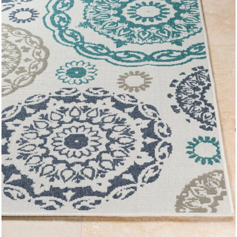 Alfresco 8'10" Square Rug