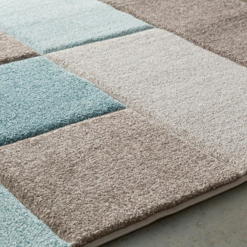 Santa Monica 6'7" x 9' Rug