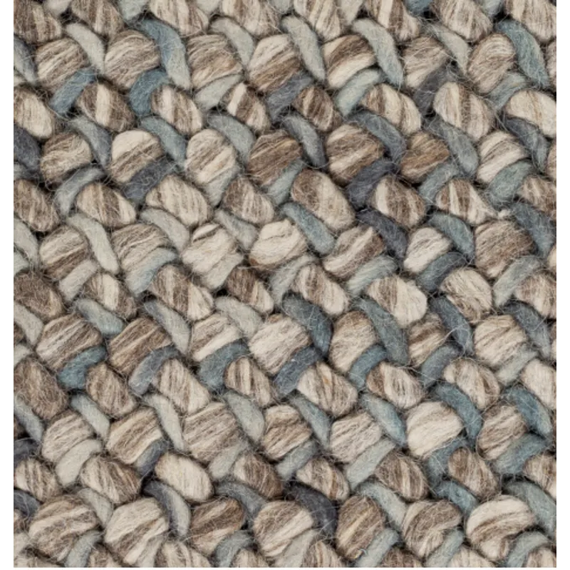 Avera 2' x 3' Rug
