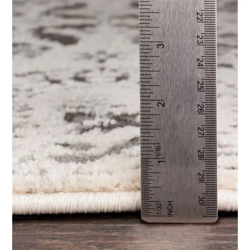 Bahar 3'11" x 5'7" Rug