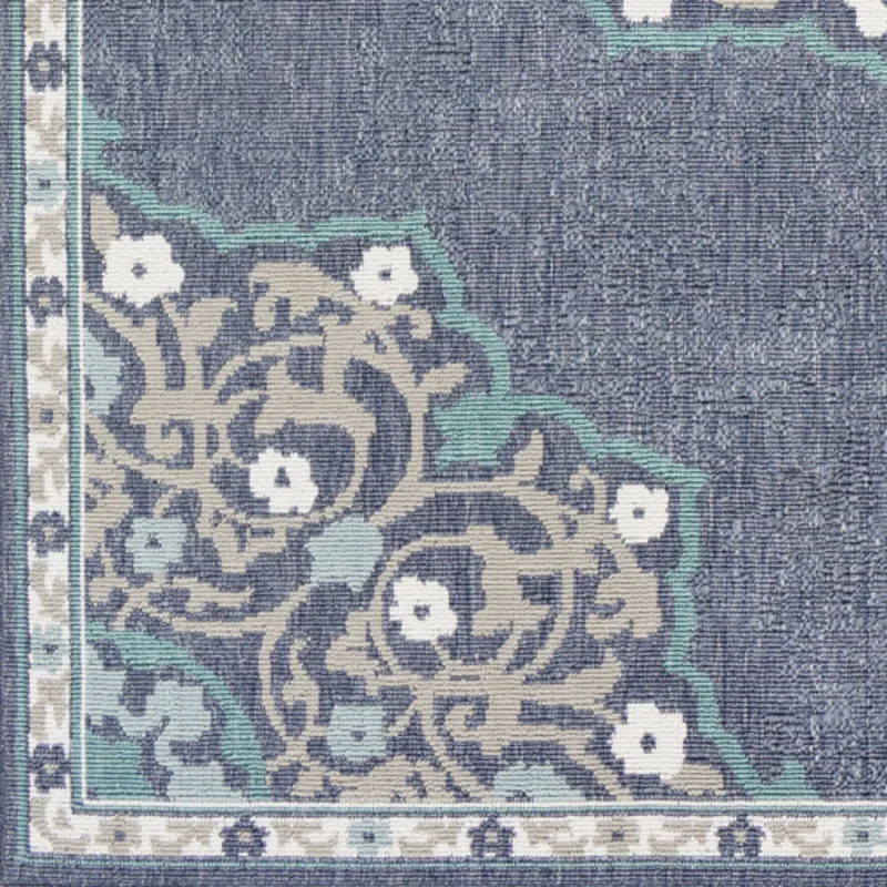 Alfresco 2'5" x 4'5" Rug