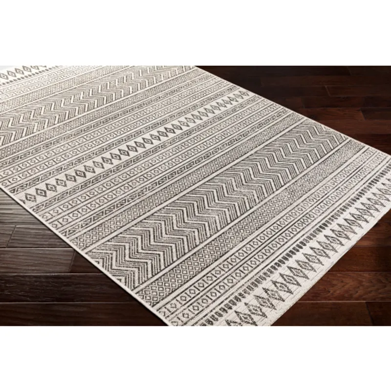 Eagean 6'7" x 9' Rug