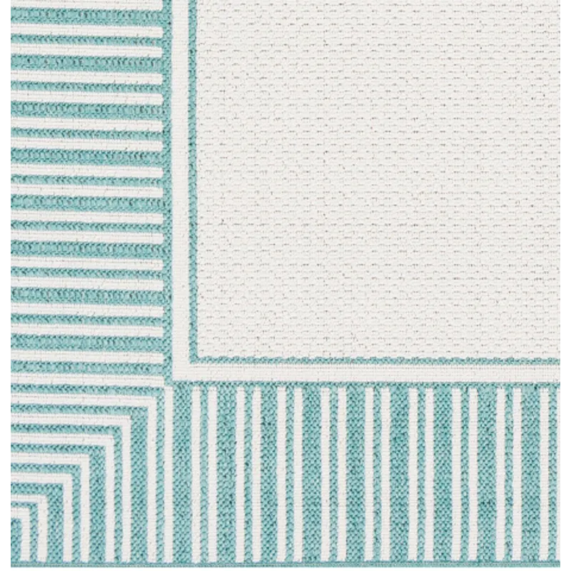 Alfresco 2'5" x 4'5" Rug