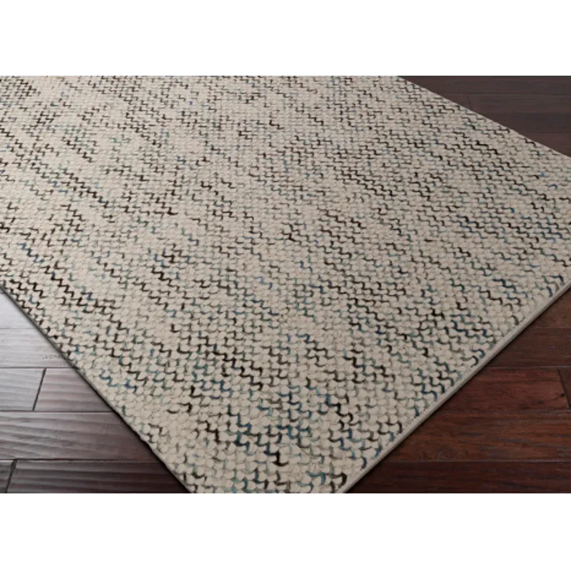 Avera 2' x 3' Rug