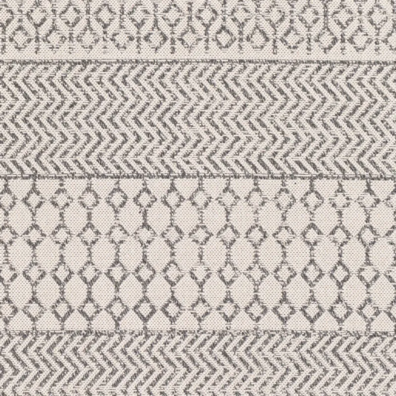La casa 6'7" x 9' Rug