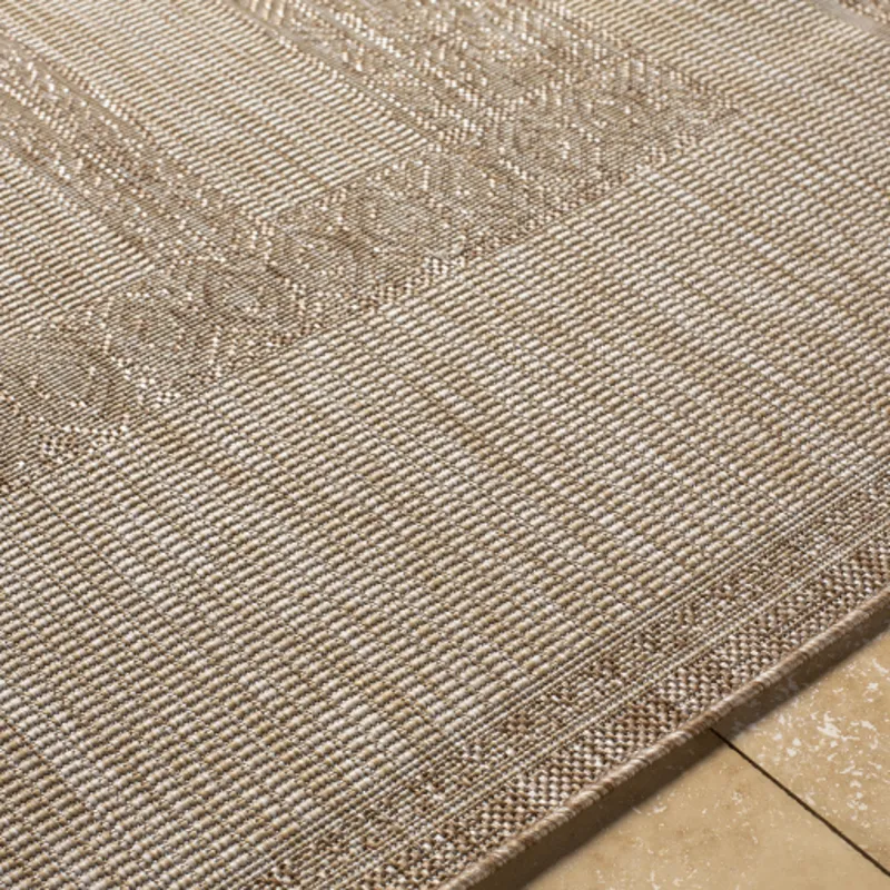 Tuareg 7'10" x 10' Rug