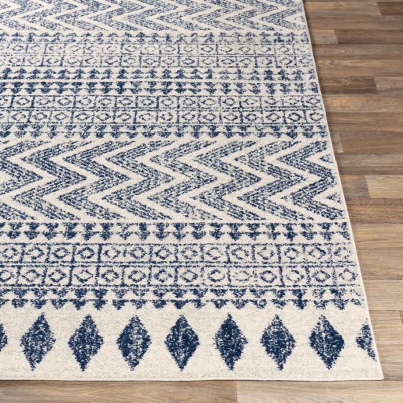 Elaziz 2' x 3' Rug