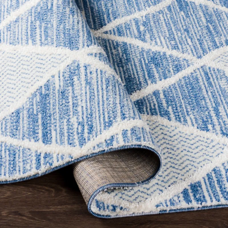 Valencia 6'7" x 9' Rug