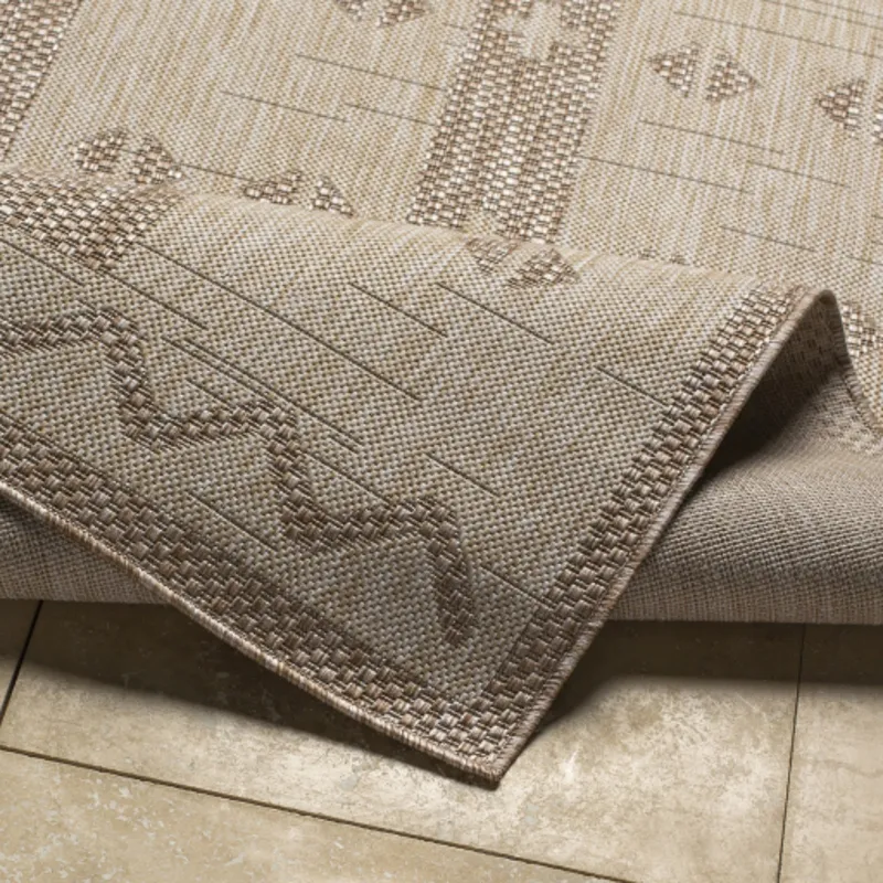 Tuareg 6'7" x 9' Rug