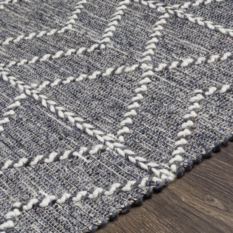 Uttar 8' x 10' Rug