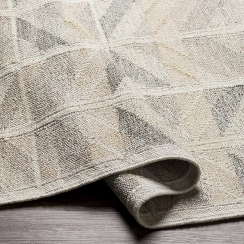 Scandi 2' x 3' Rug