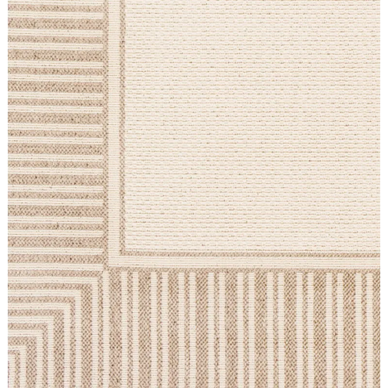 Alfresco 2'5" x 4'5" Rug