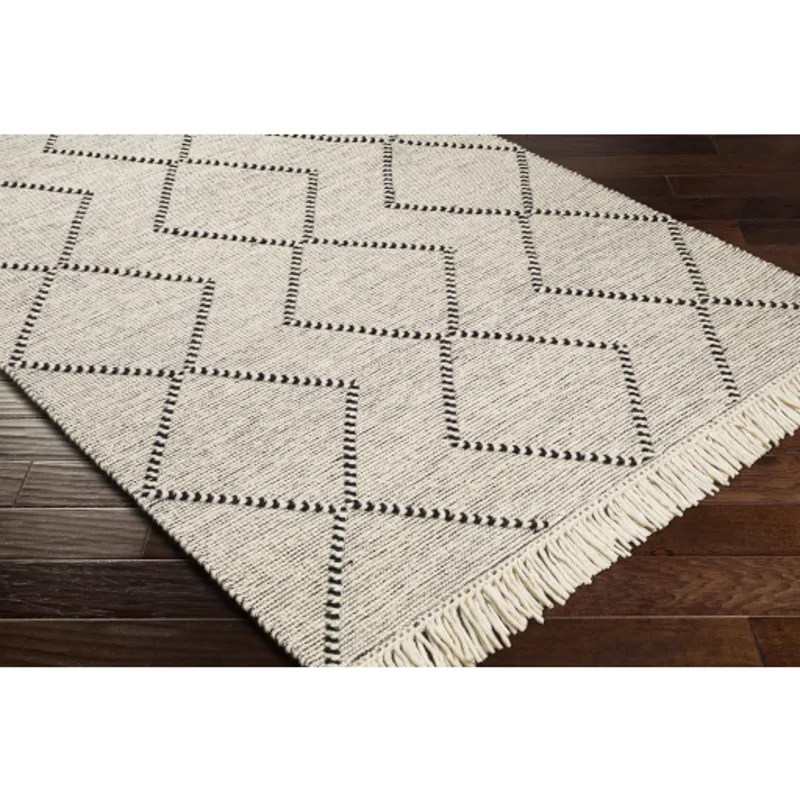Uttar 6' x 9' Rug