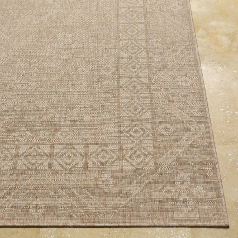 Tuareg 6'7" x 9' Rug