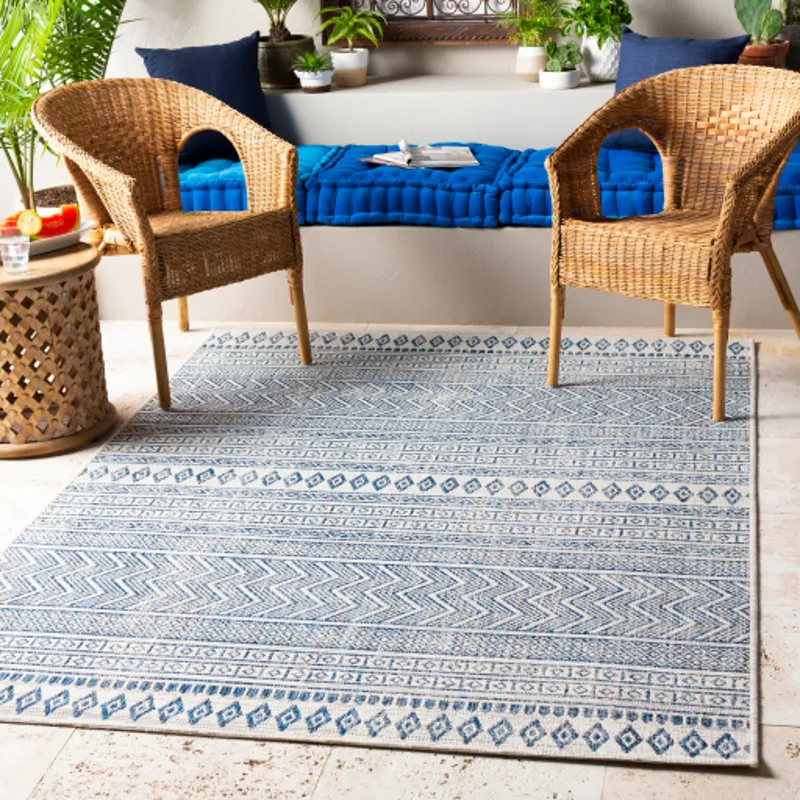 Eagean 6'7" x 9' Rug