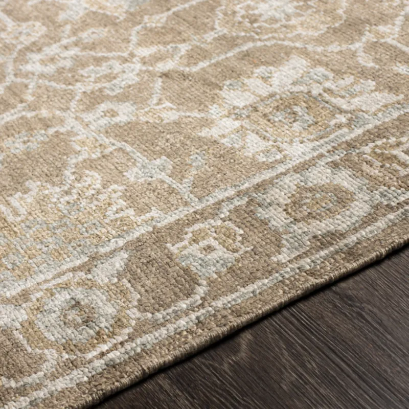 Royal 8' x 10' Rug