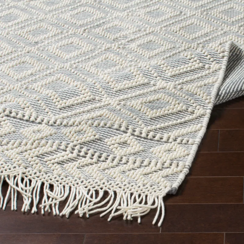 Farmhouse Tassels 6' x 9' Rug